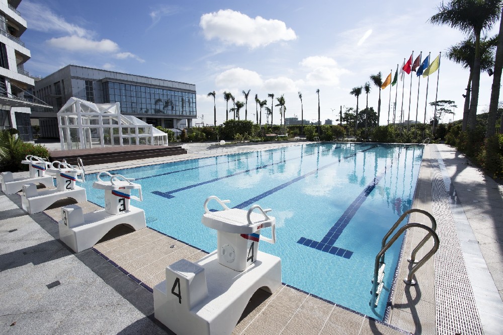 泳池節(jié)能，空氣源熱泵出馬！